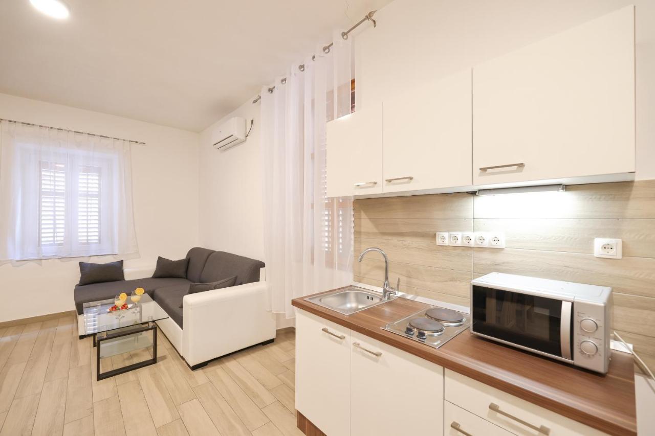 זאדאר Old Town Donatello Apartment מראה חיצוני תמונה